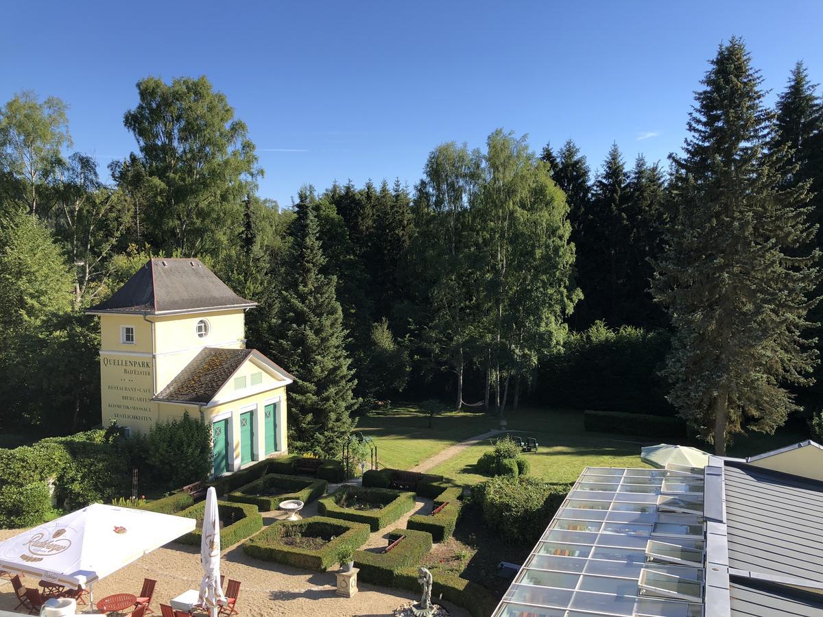 Hotel Quellenpark Bad Elster Buitenkant foto